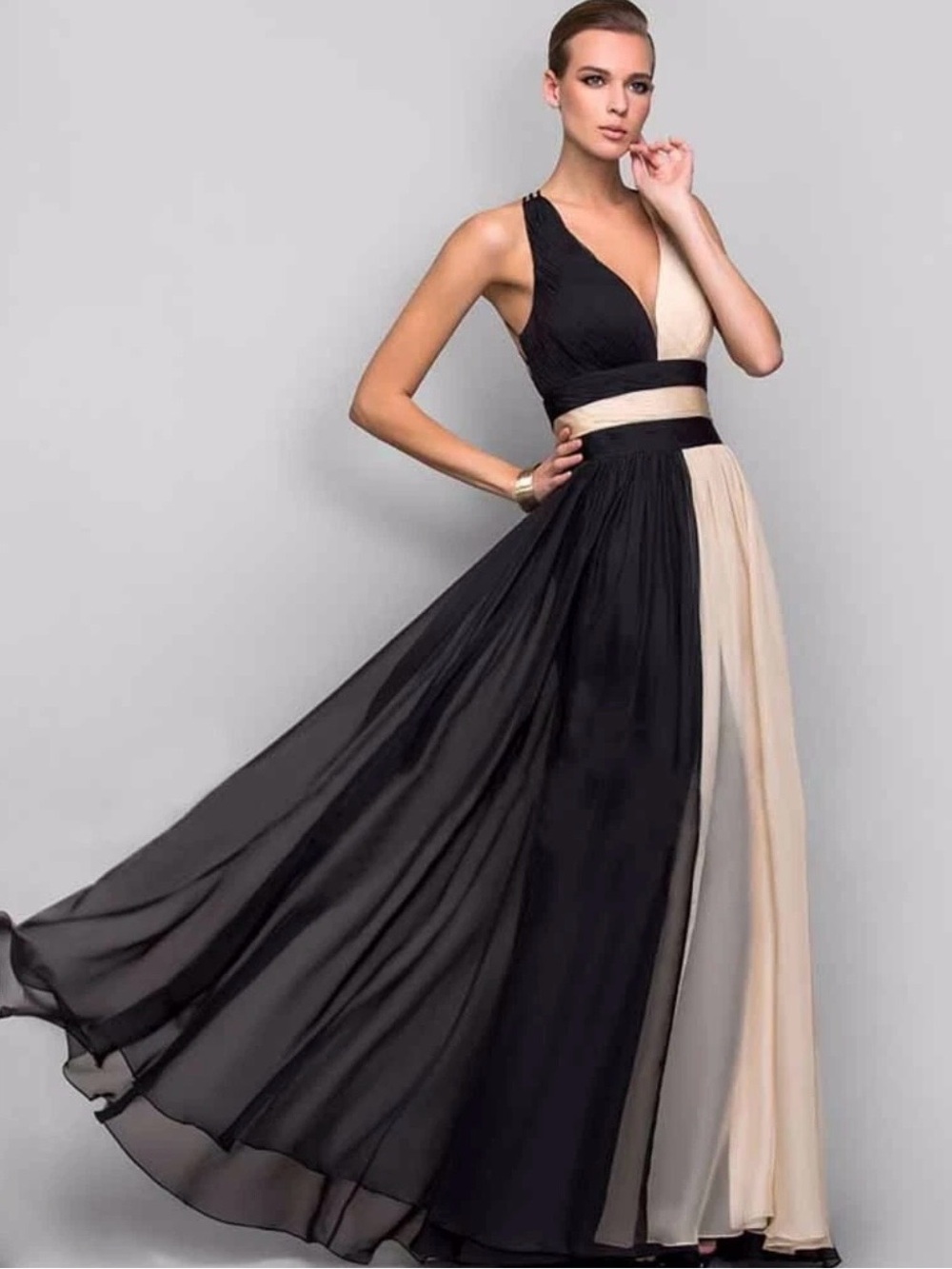 Black and Cream V-Neck Two-Tone Maxi Dress
